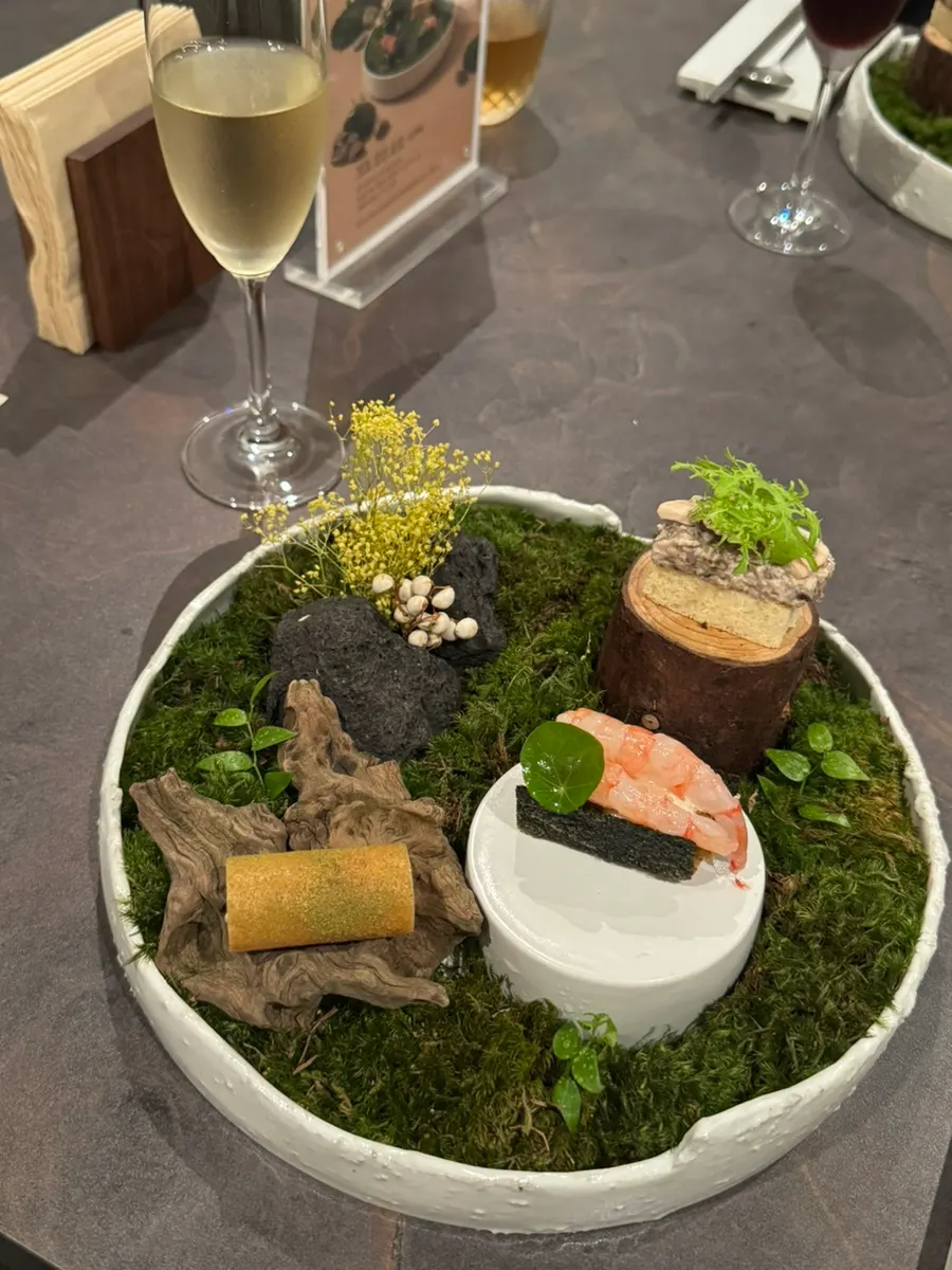 Three bite-sized dishes including brioche with Korean beef bulgogi