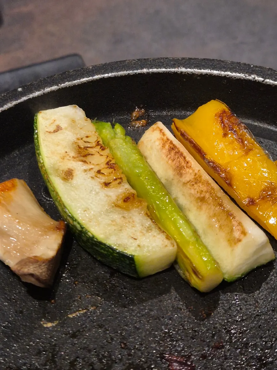 Hanwoo set meal with grilled vegetables