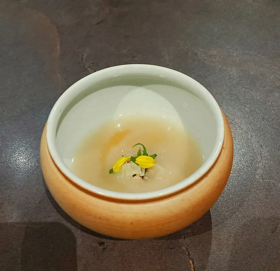 Woo-gye jindeuk made with hanwoo bone broth and chicken stock