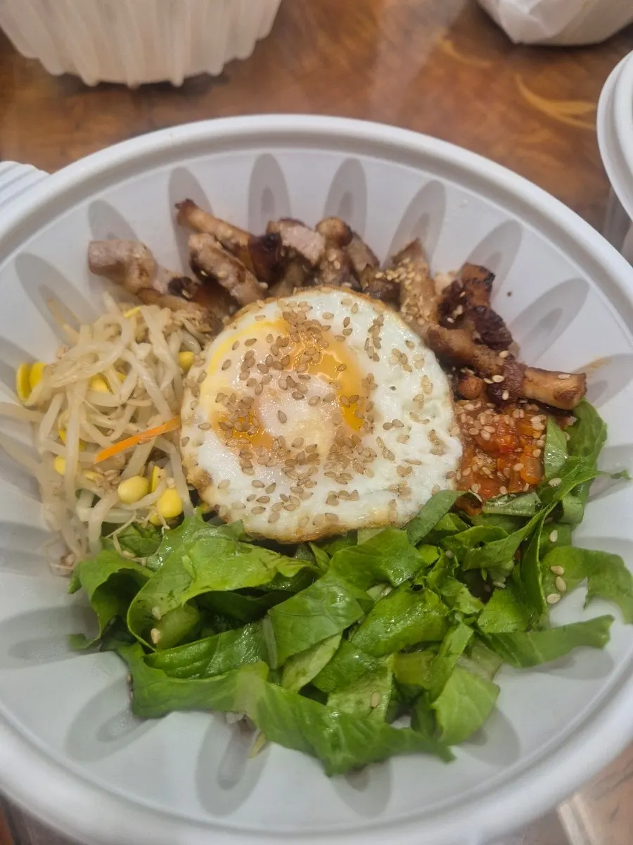 Exterior of Horangi Gotgan Gongdeok Branch, a Korean restaurant near Gongdeok Station