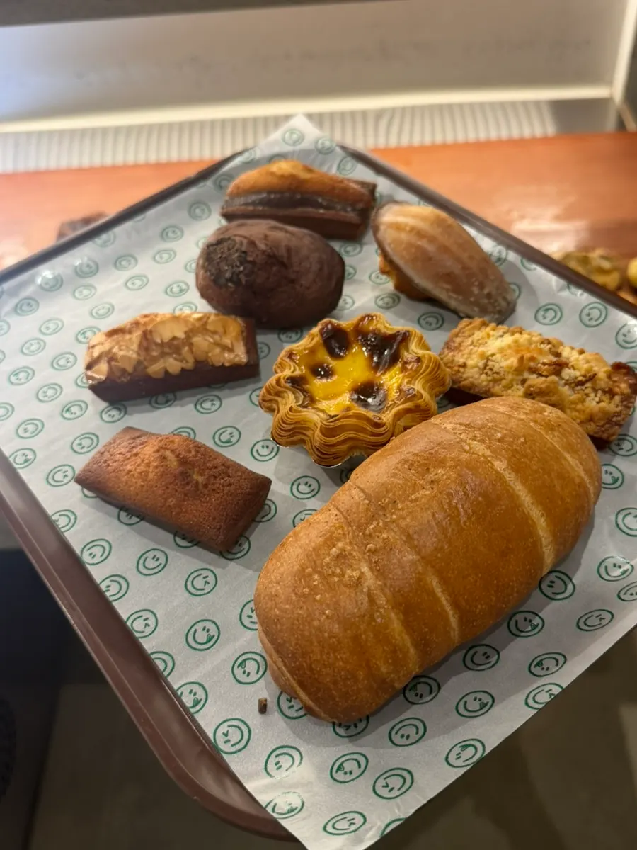 A full package of assorted desserts