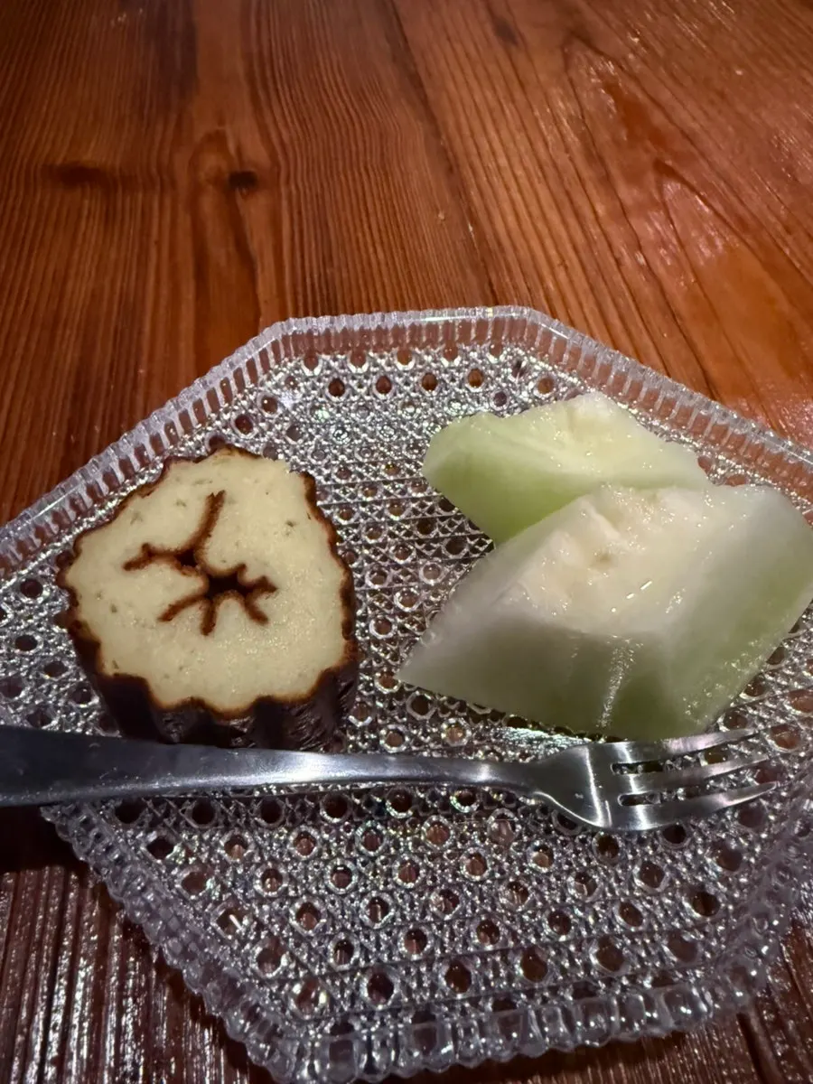 Egg shrimp and melon bread dessert