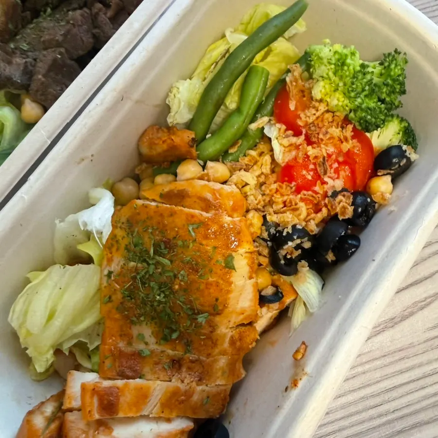 Chicken Light Protein Box salad