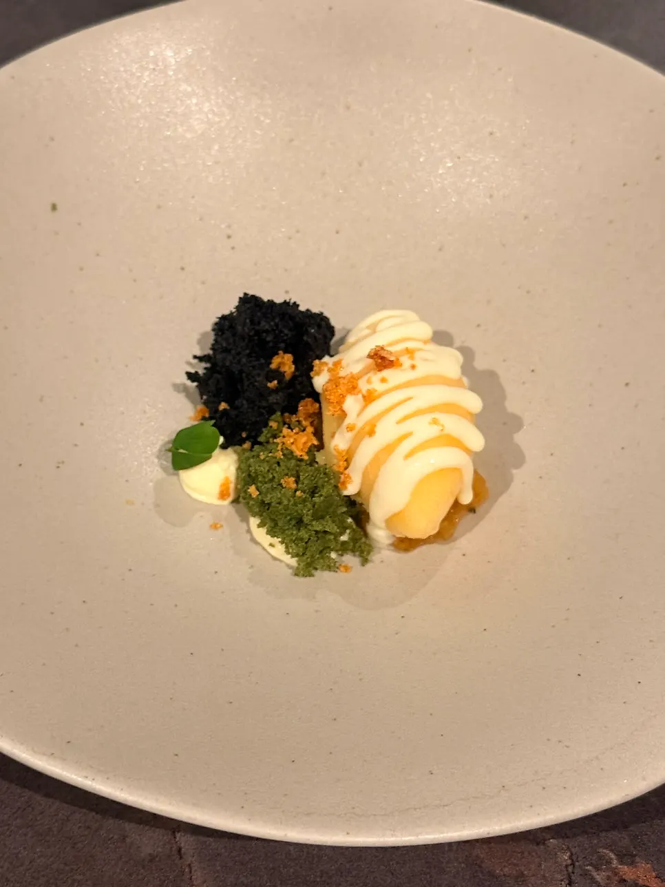 Hanwoo seaweed soup set, a Korean-style meal setting