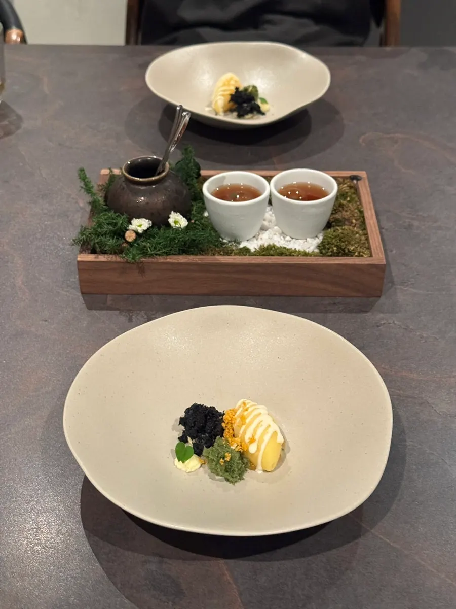 옥수수 아이스크림 디저트 플레이팅