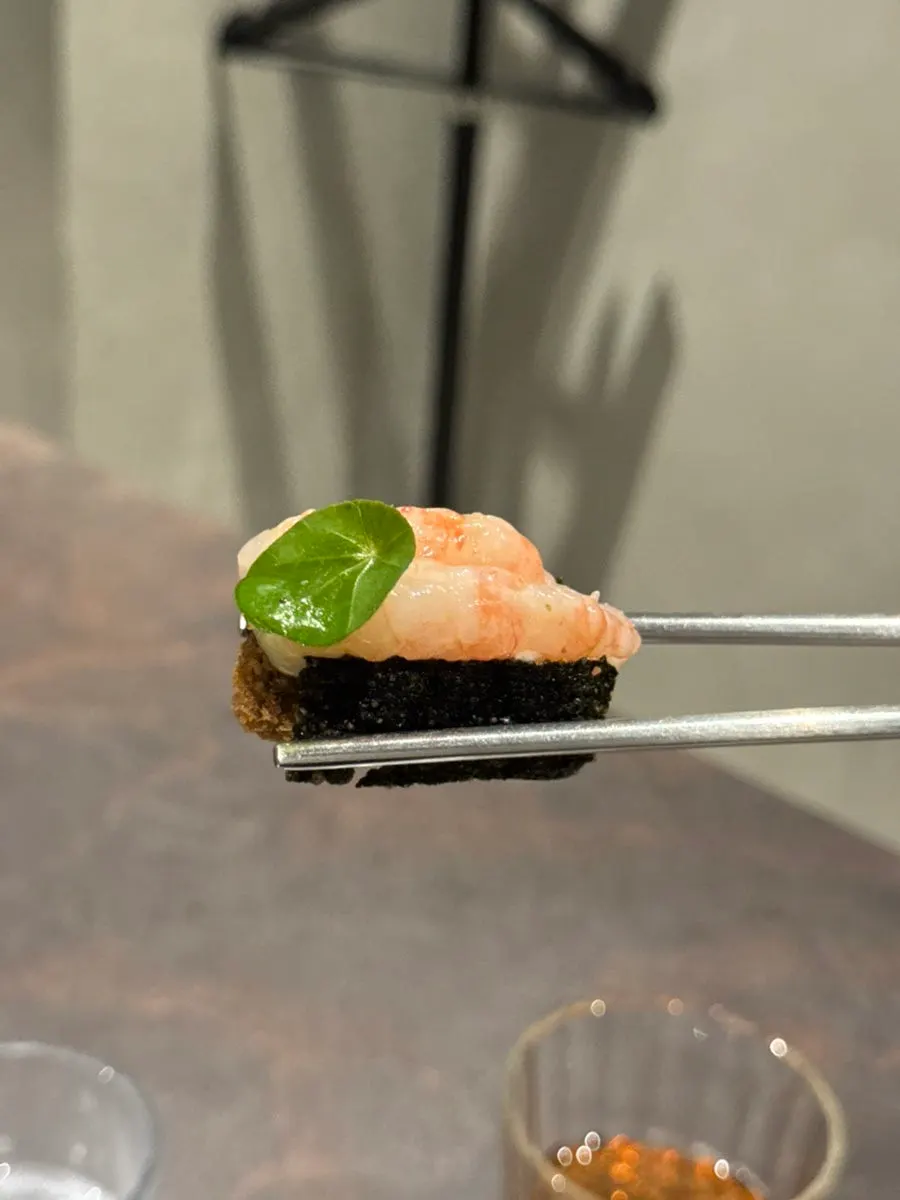Gim bugak and sweet shrimp bite