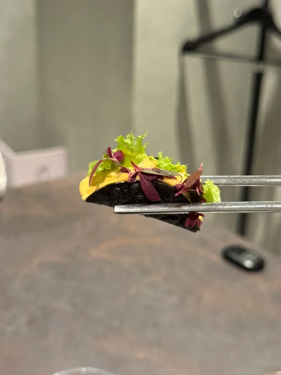 Lobster taco with gochujang mayo sauce
