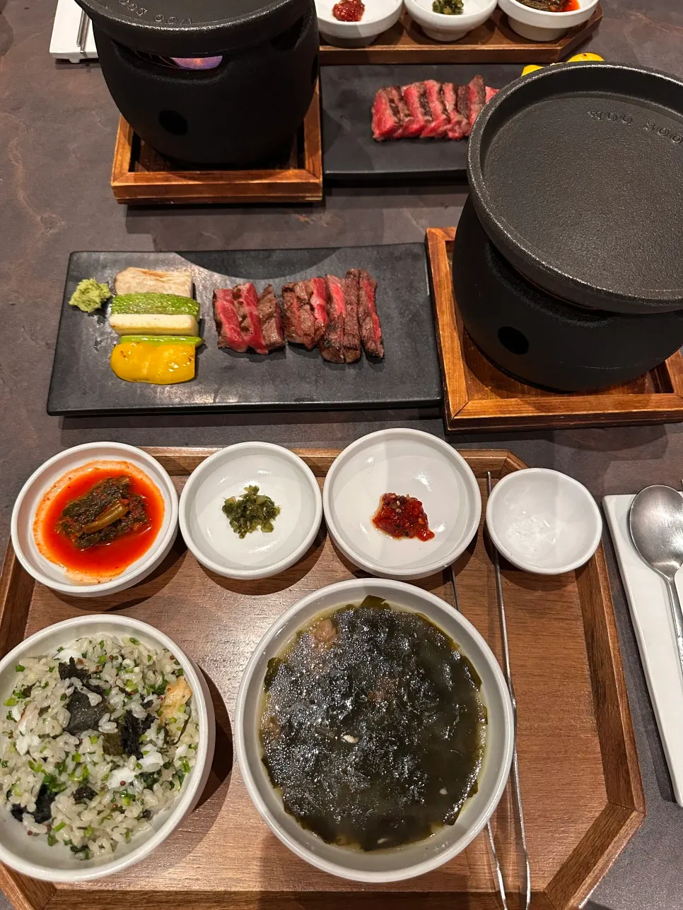 우수 런치 C 코스 한우구이와 반상