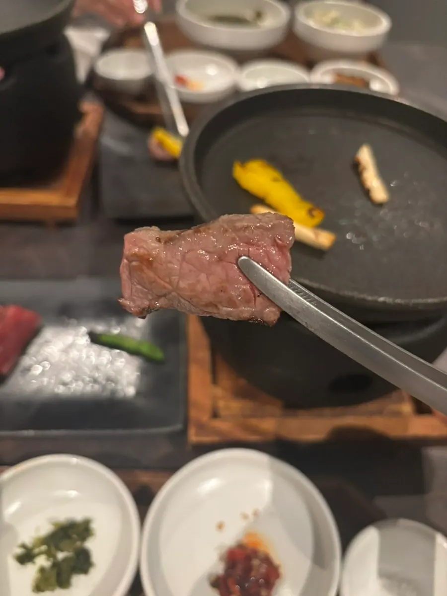 청귤 크림소스를 곁들인 디저트 한 입