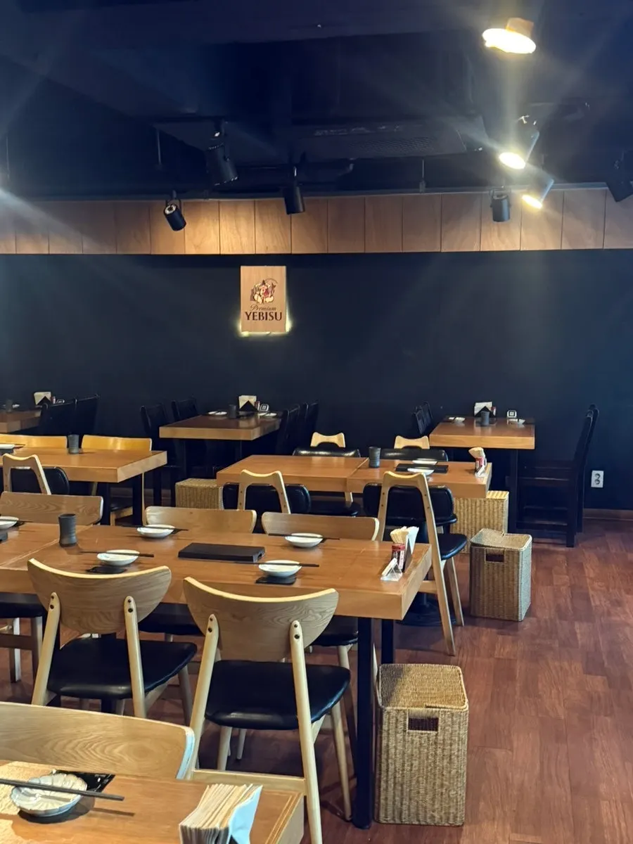 Sleek, tidy interior of Yakitori Shomong
