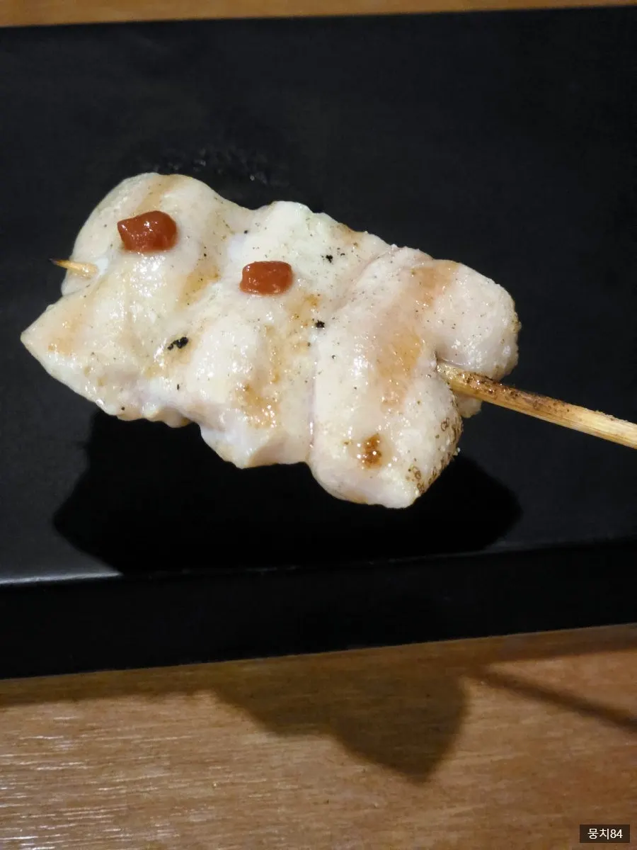 Tender tenderloin skewer, the first dish of the course