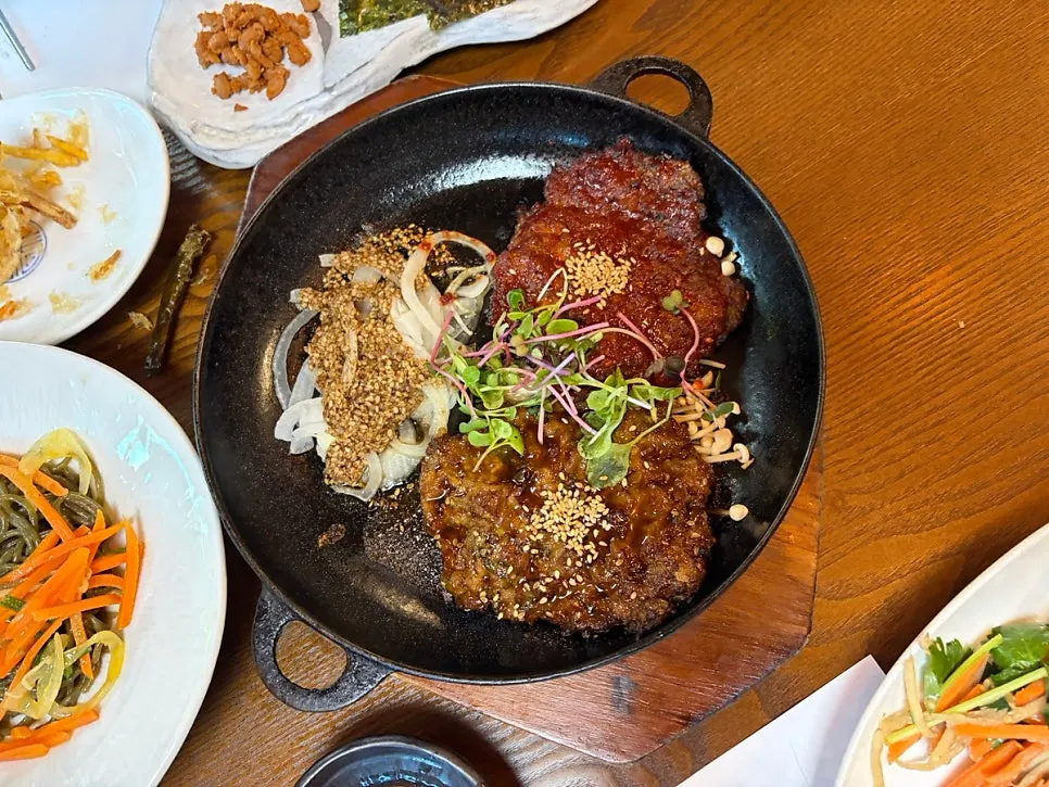Order of two minari tteokgalbi set meals