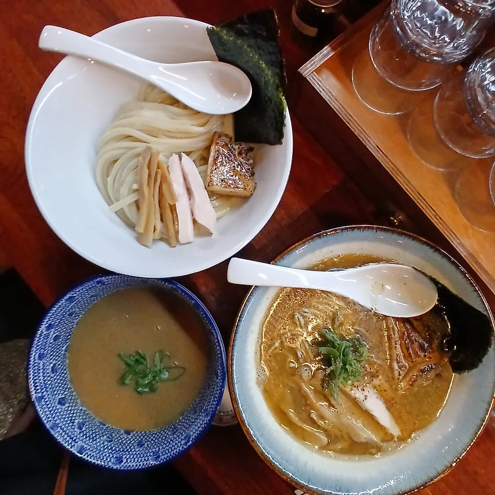 토리코코로에서 먹은 라멘 한 끼