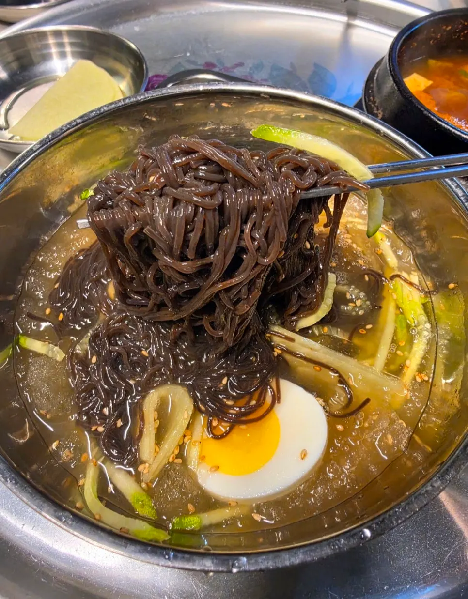 Mul-naengmyeon with slushy broth