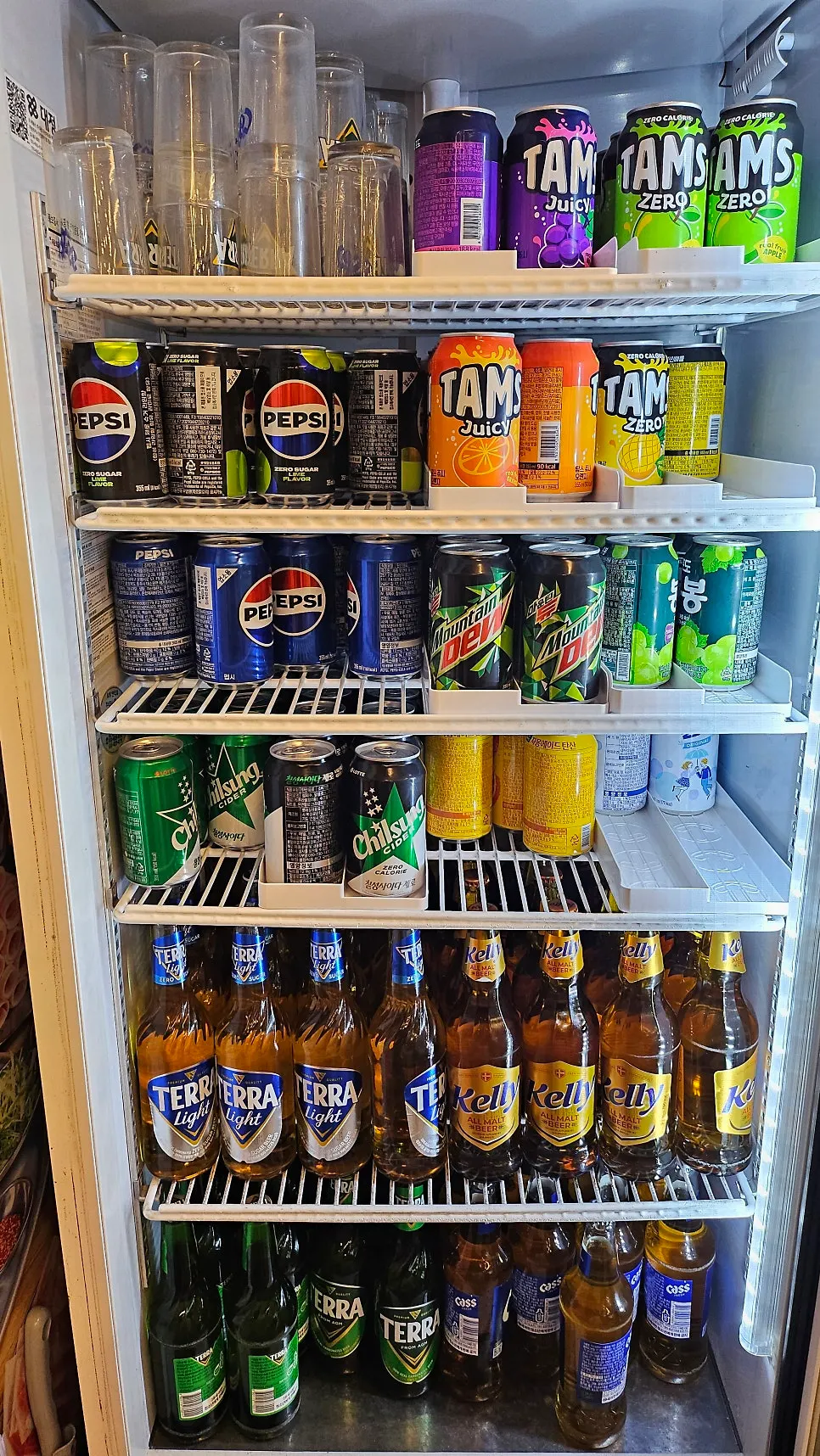 소주와 맥주 가격이 적힌 메뉴