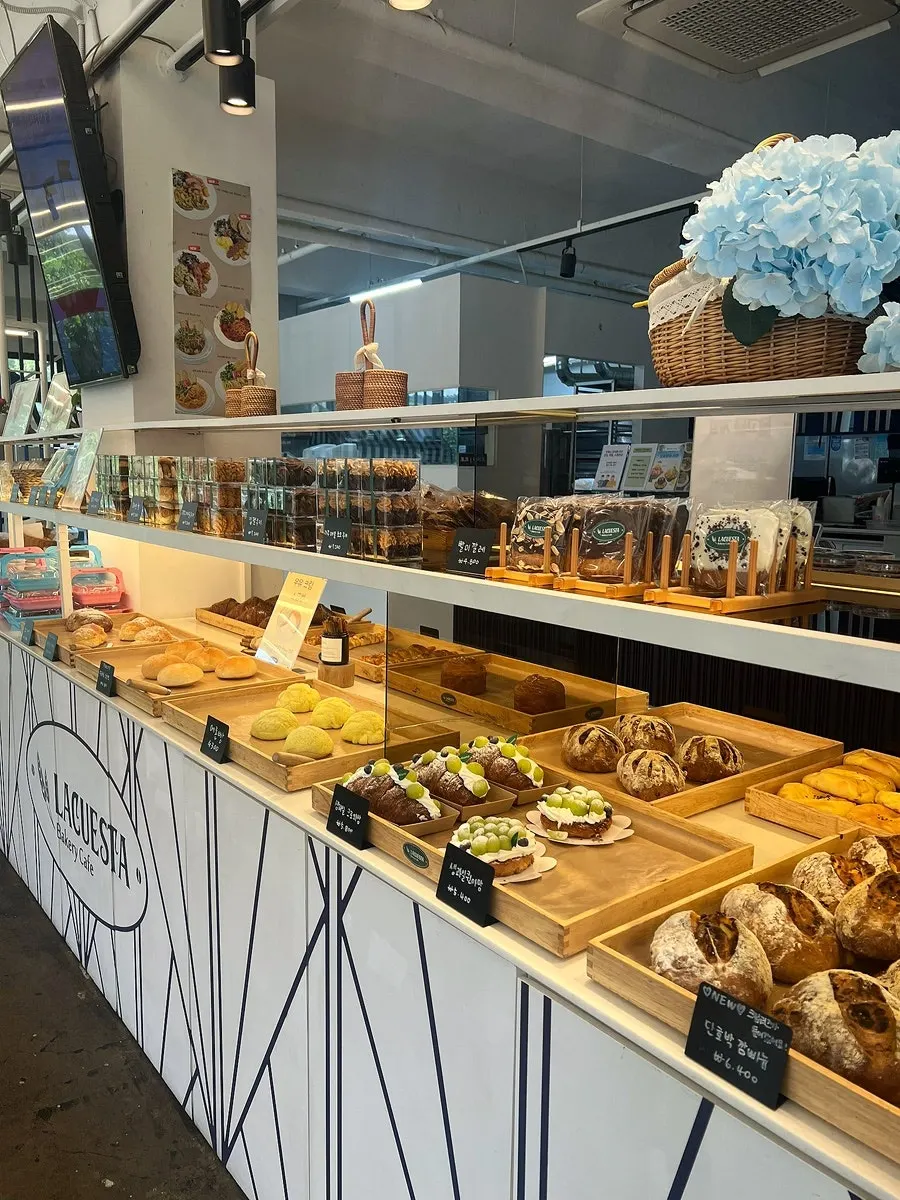 Bakery item and coffee chosen for dessert