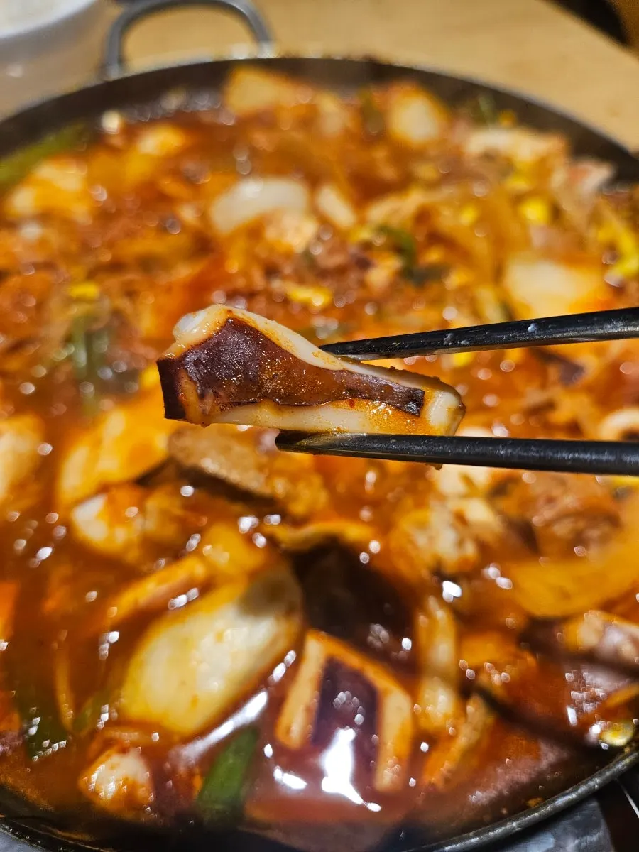 Squid-and-pork duruchigi in spicy sauce