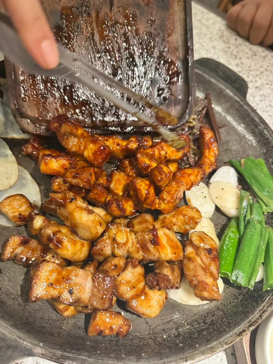A platter of pork belly grilled and served as the small 500g set