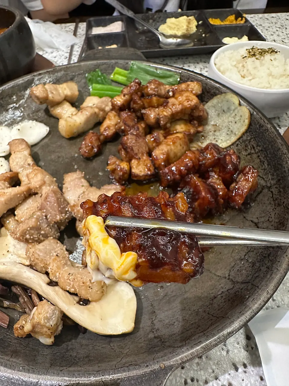 Chewy grilled pork skin