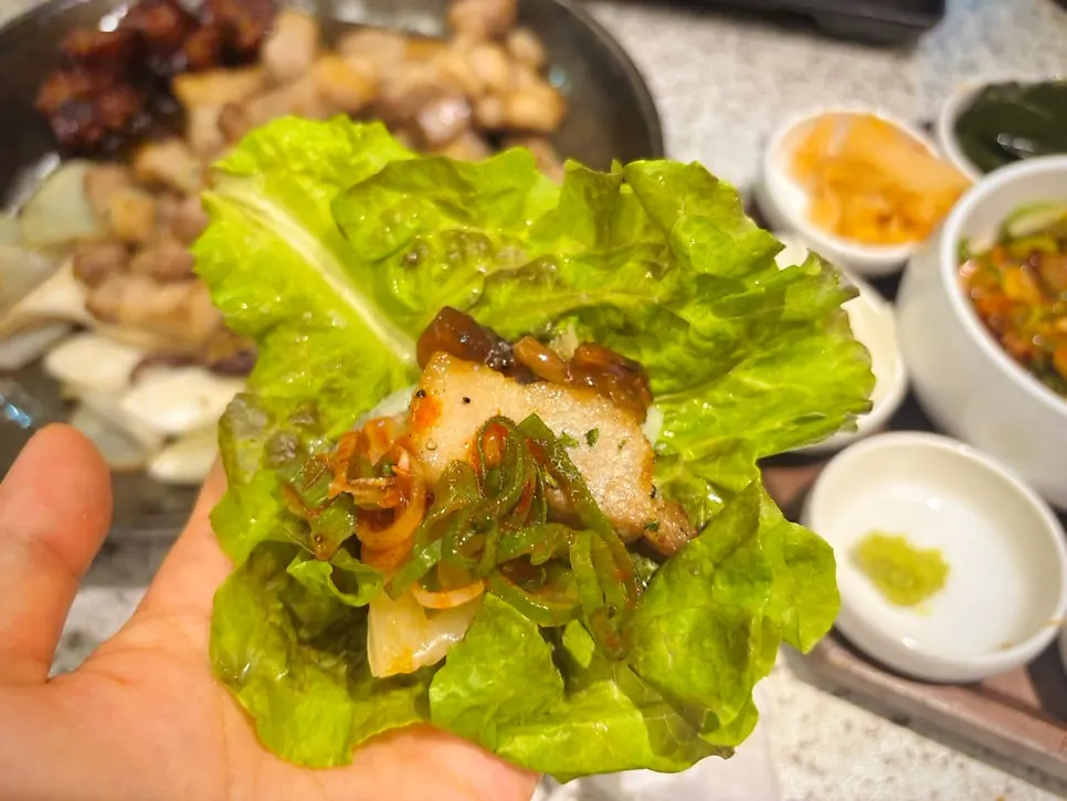 Guide to the mushroom soy-sauce rice side dish at Go Ok-hui