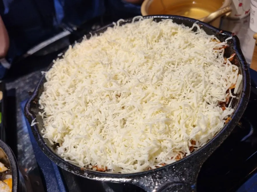 Snow cheese fried rice being prepared