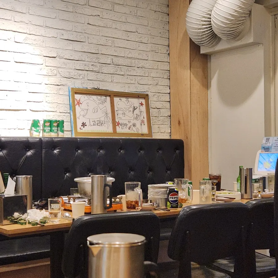 Cover image from a visit to Gorae Byeoljang Suji Branch