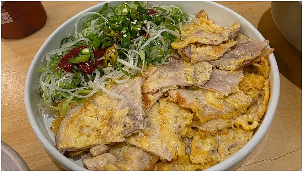 고래별장 치킨 안주와 막걸리 조합