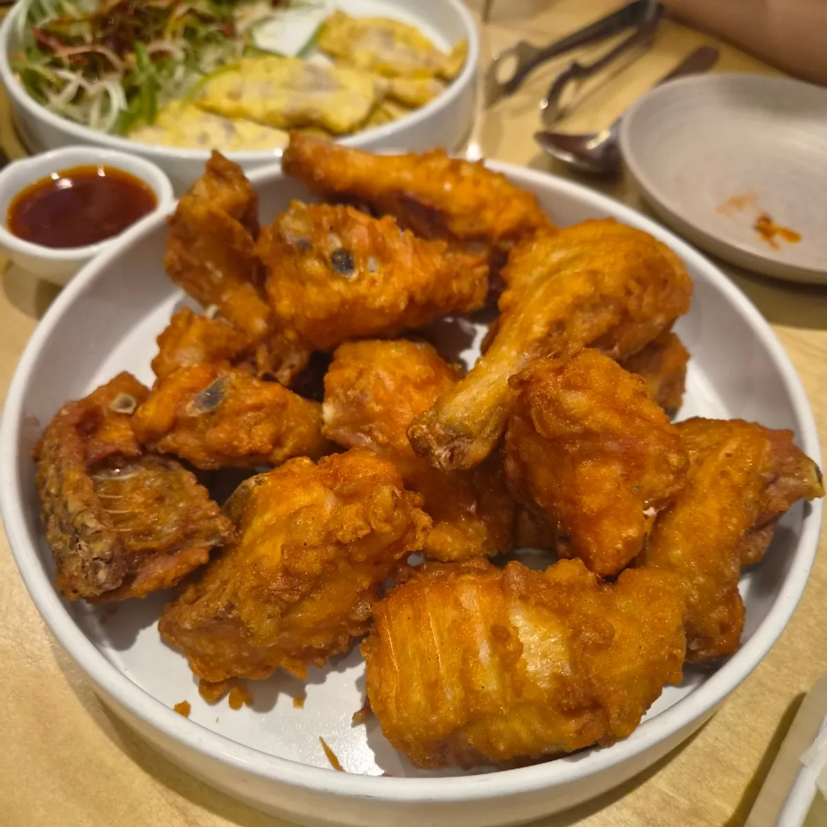 A plate of Gorae Byeoljang's Eungdapra chicken