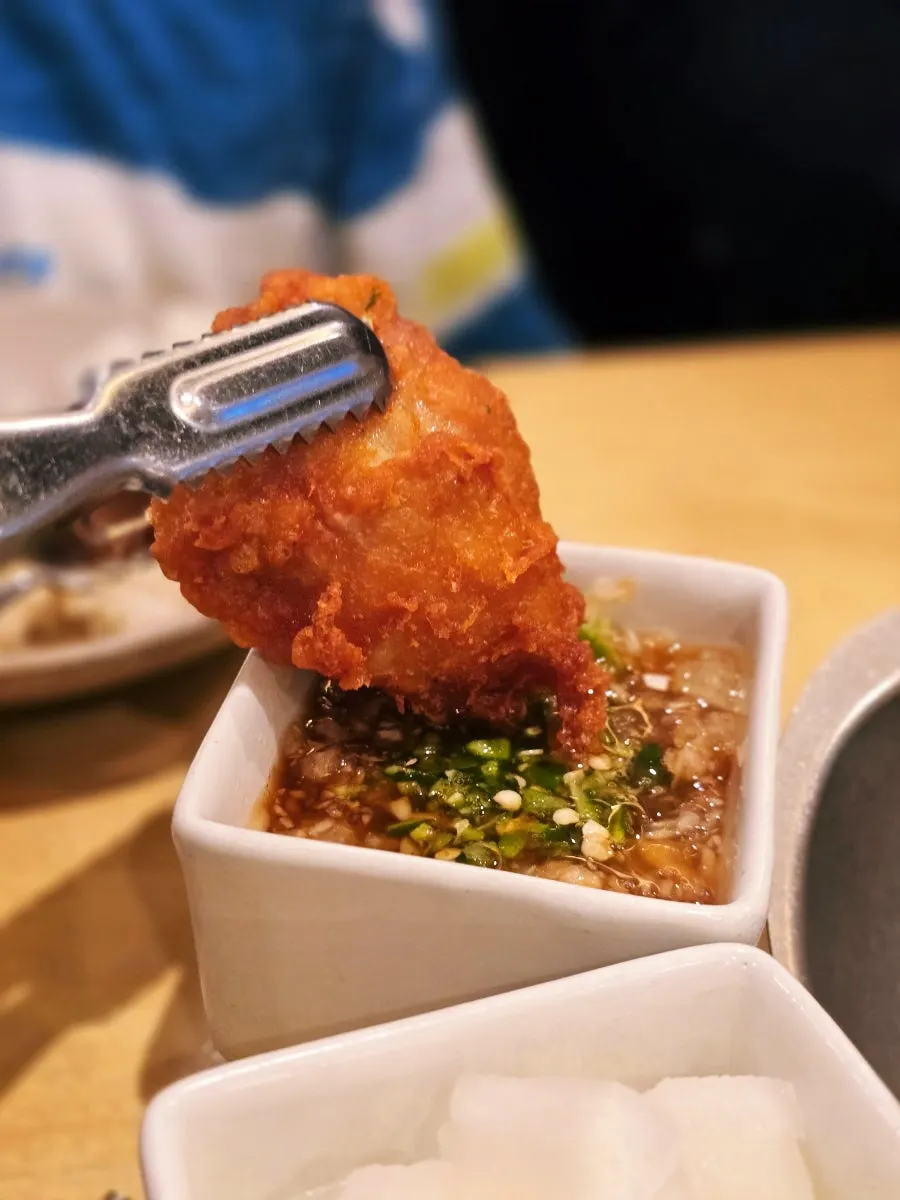 Boneless chicken with thin, crispy batter