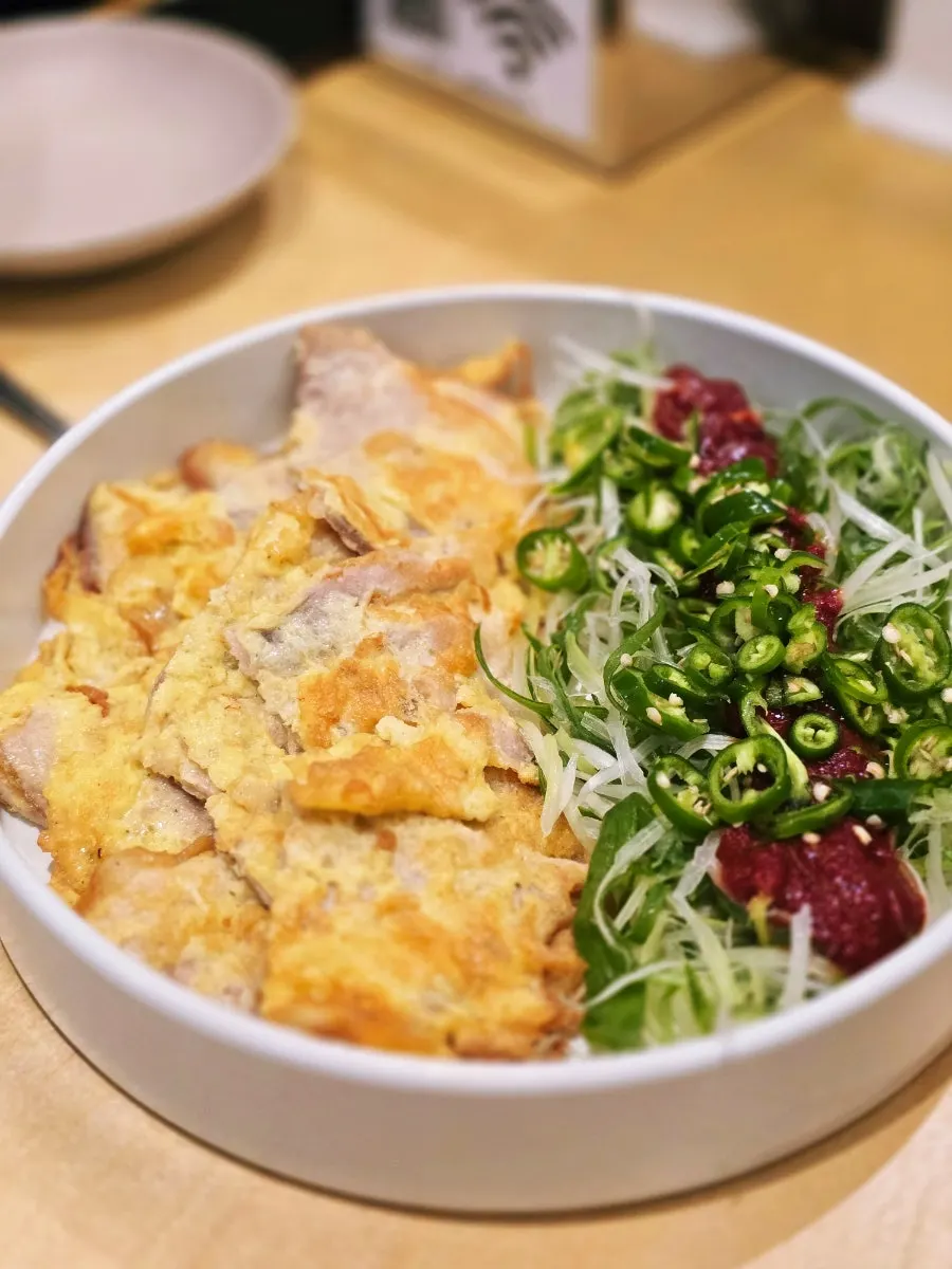 Open-air pojangmacha atmosphere at Gorae Byeoljang Suji Branch