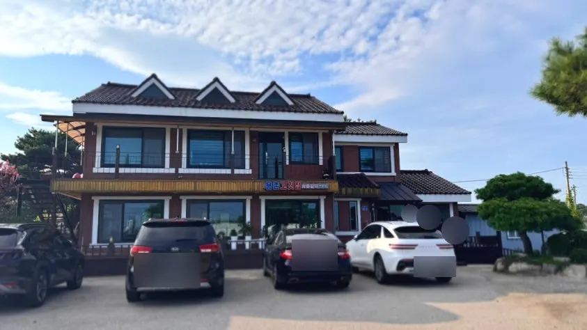 The building viewed while waiting