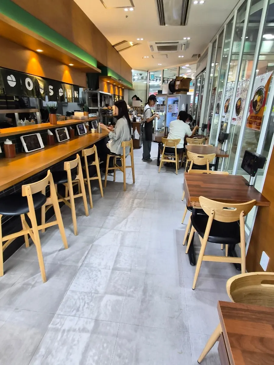 Gosh Gosh interior tables