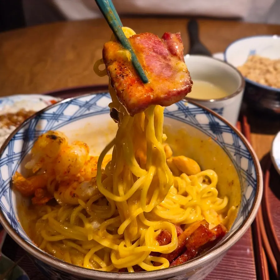 Full interior view of Goshigoshi Avenuefrance Gwangmyeong