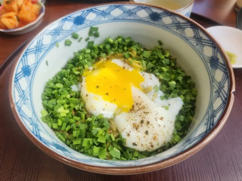 Green fresh noodles of Gosh Gosh's basil soba