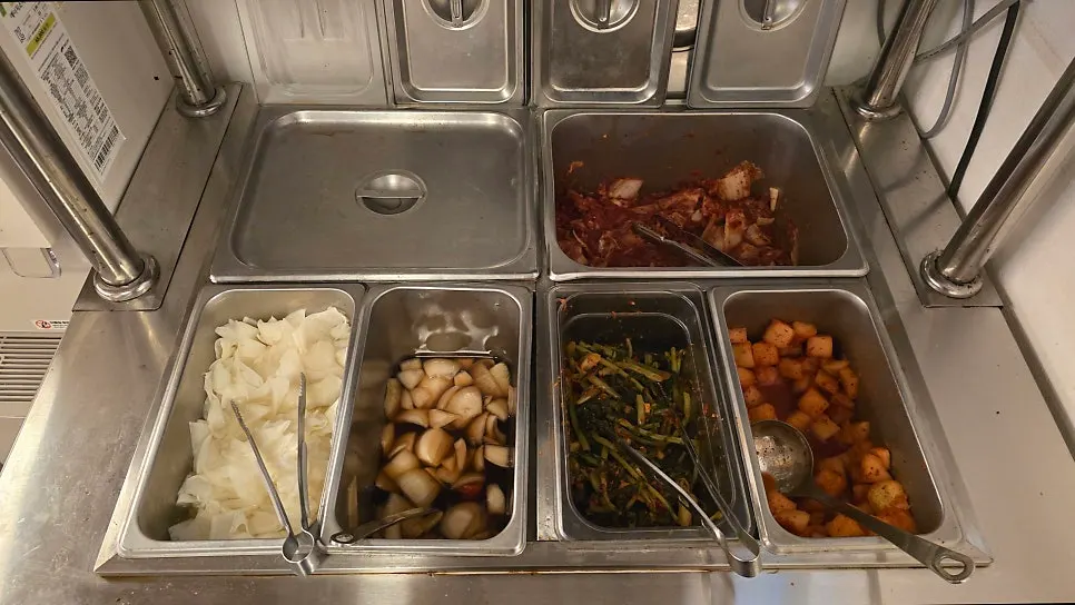 Self-serve banchan bar