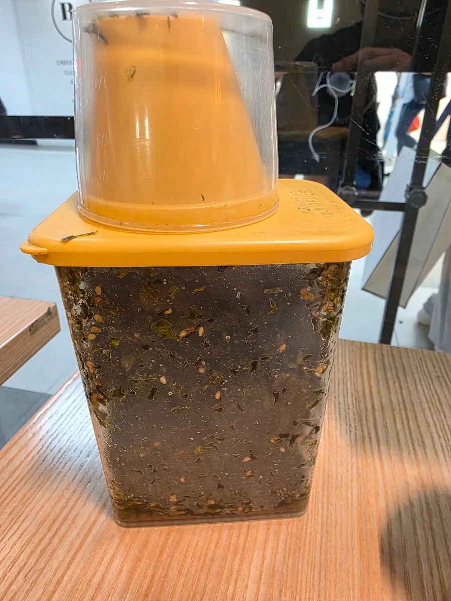 밥에 비벼 먹는 김자반