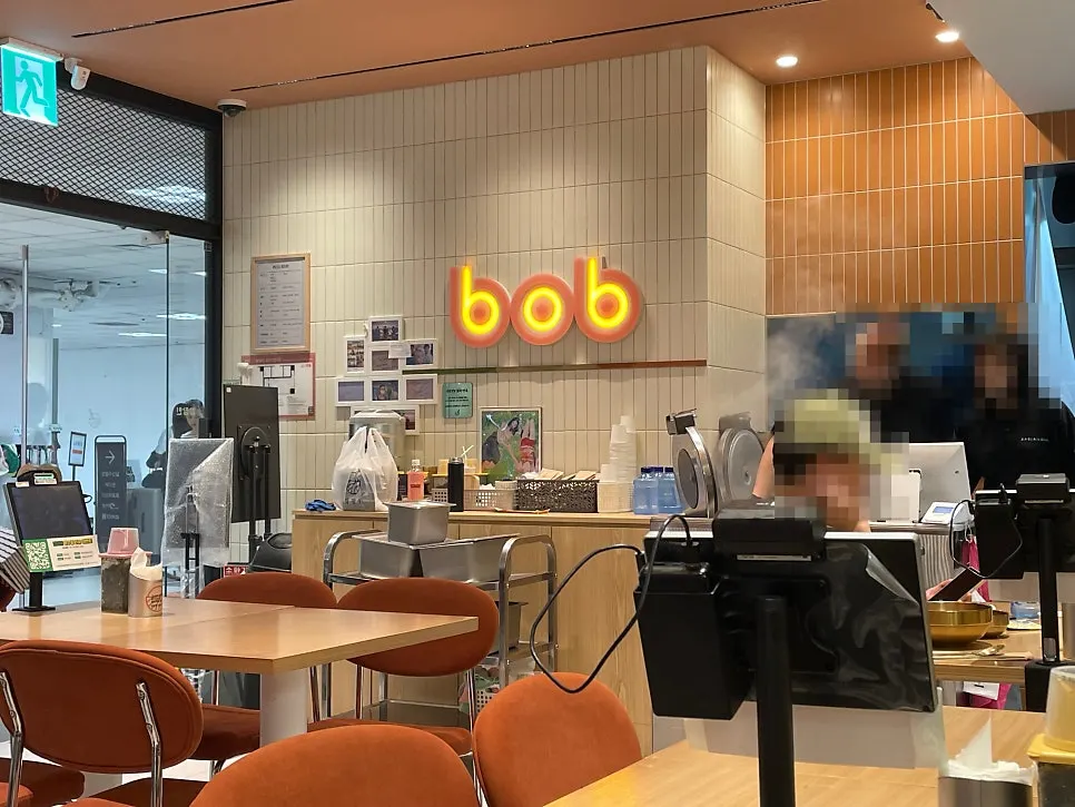 짜글이 감자찌개 순두부찌개가 있는 메뉴 구성