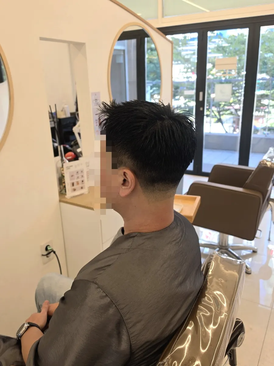 Finished style after short cut and gray coverage color