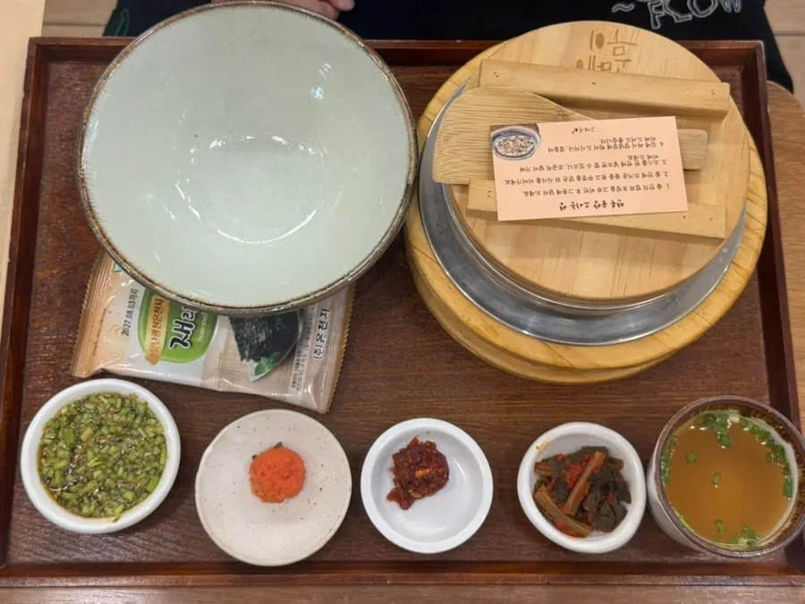 Abalone pot rice and tonkatsu set table setting