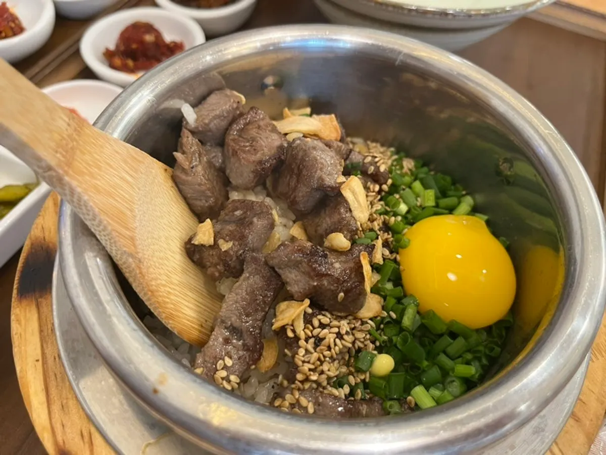 Close-up of the main dish at Gome Mui Songpa Munjeong