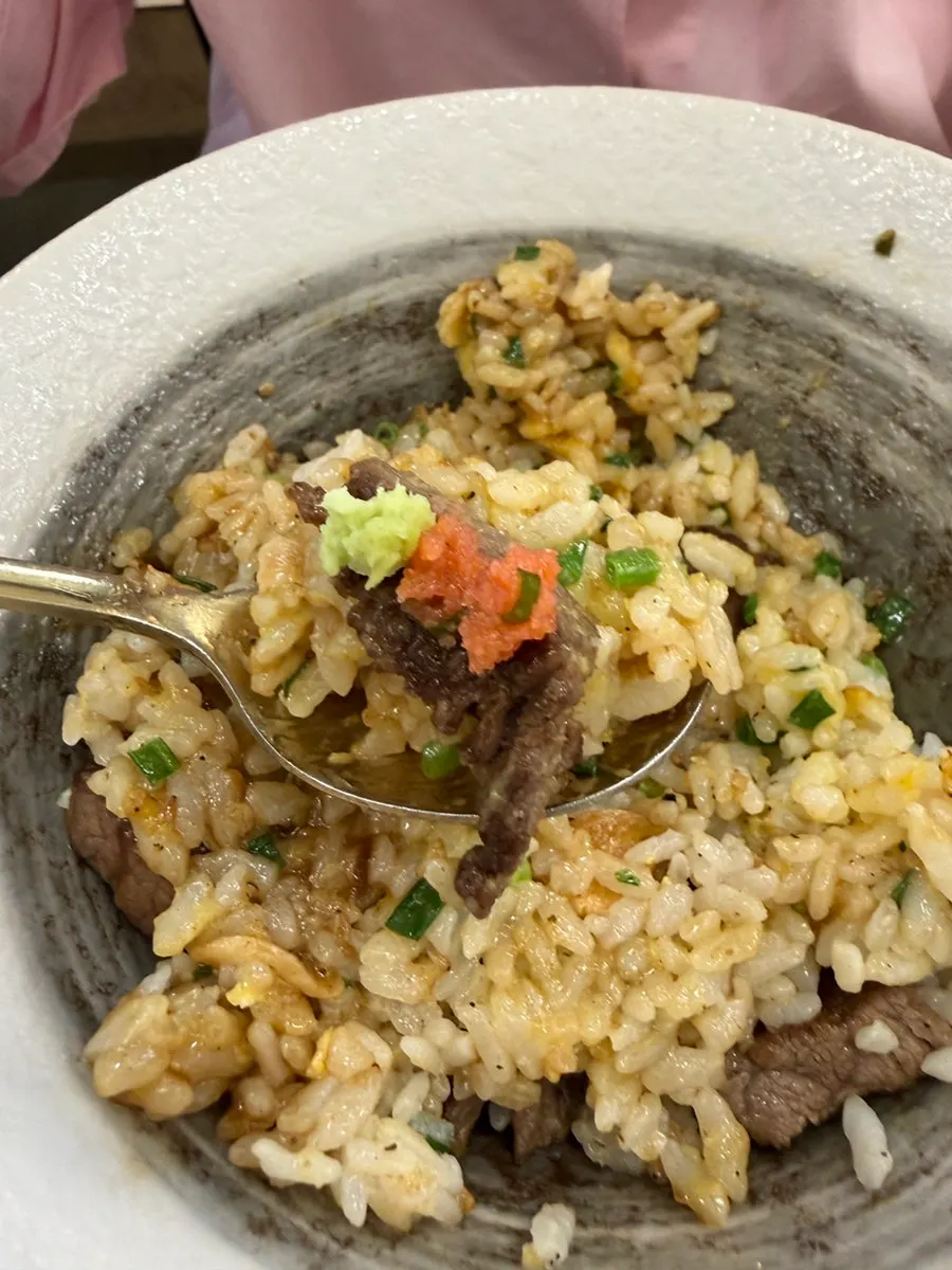 Mixed steak pot rice at Gome Mui