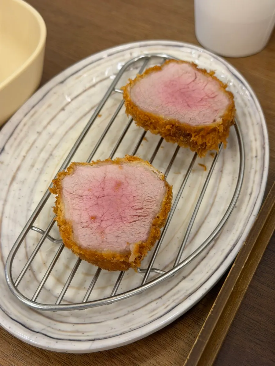 A plate of tonkatsu at Gome Mui