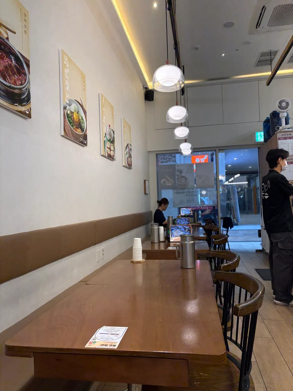 오후 시간대 여유로운 고메무이 매장 모습