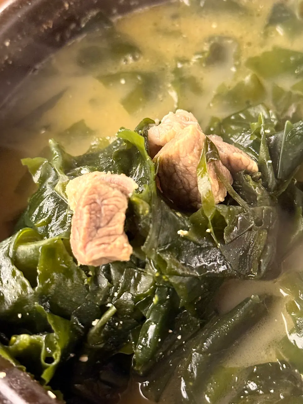 A bowl of beef seaweed soup