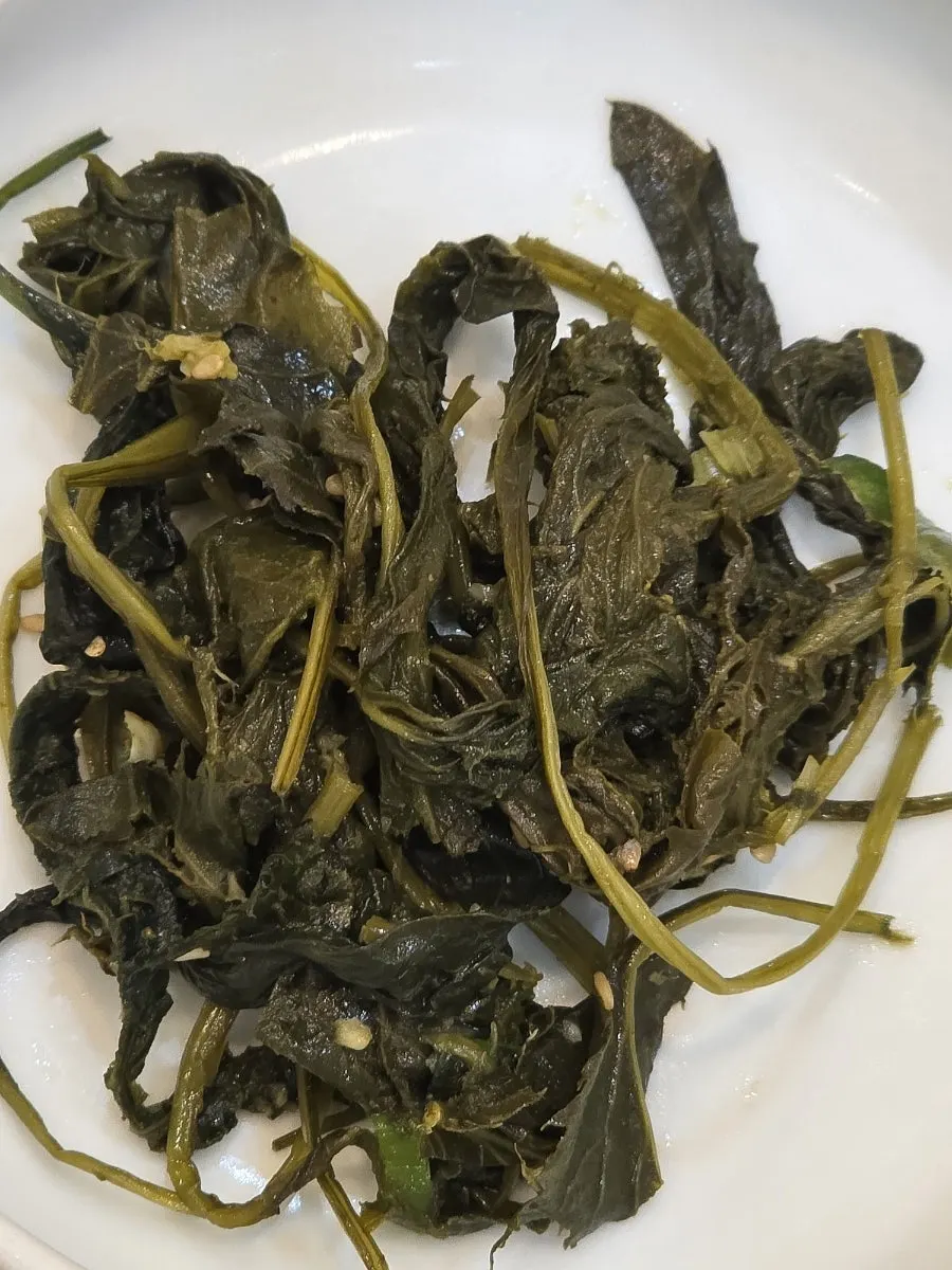정갈하게 차려진 밑반찬