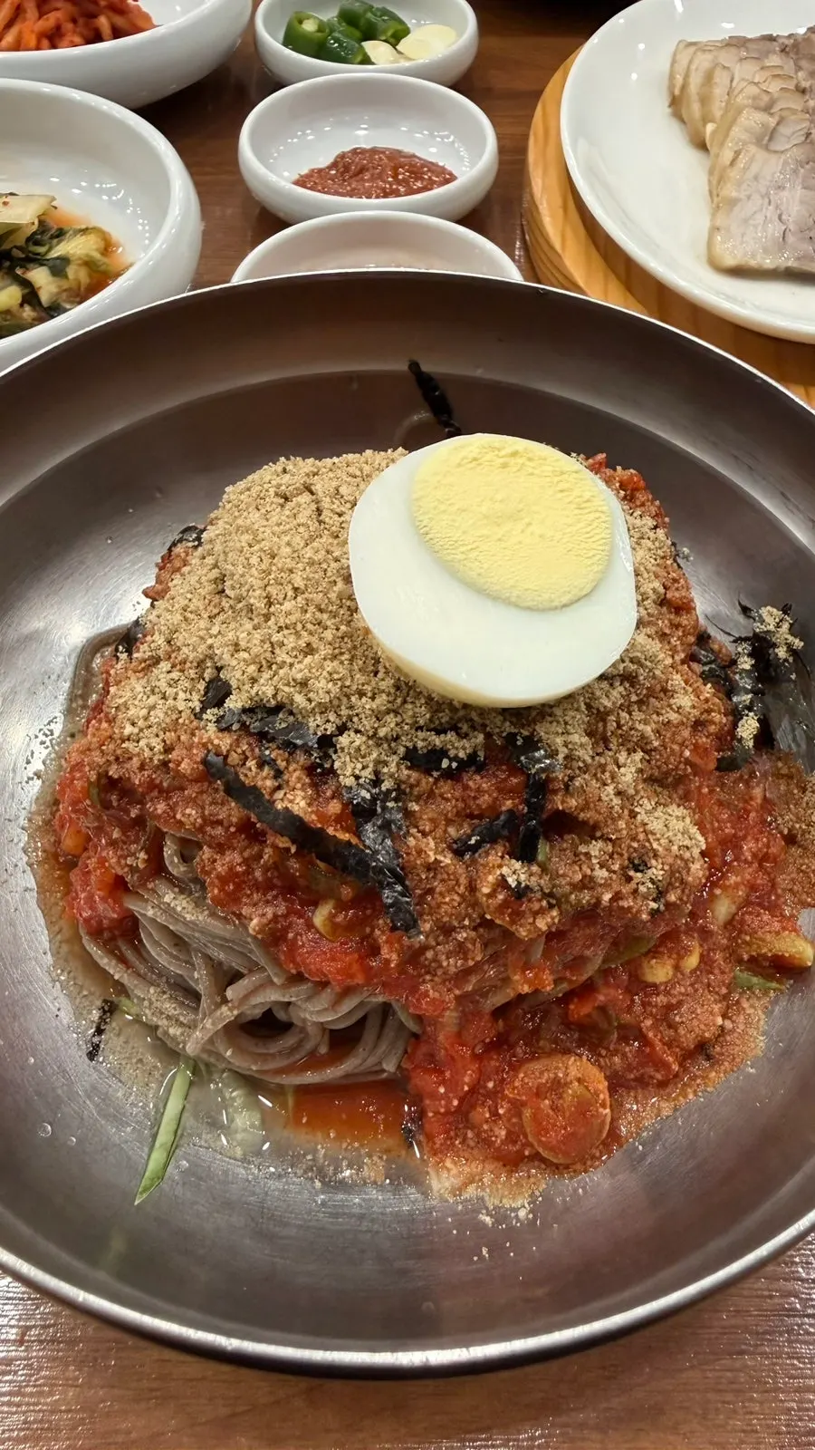 남편이 주문한 비빔 막국수