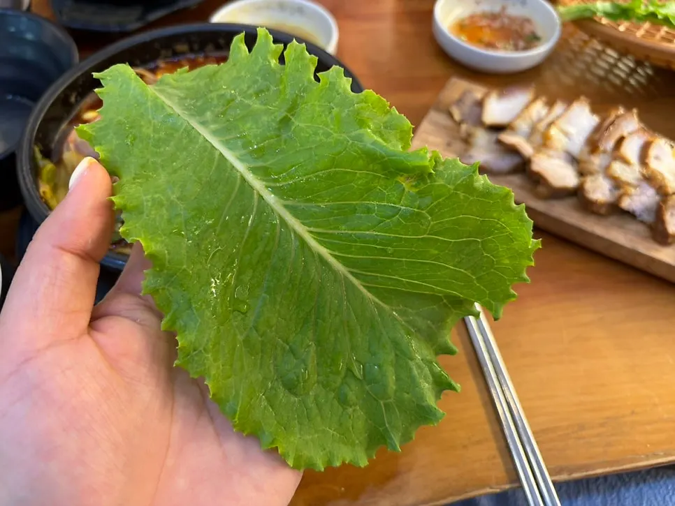 Dombe pork served with lettuce