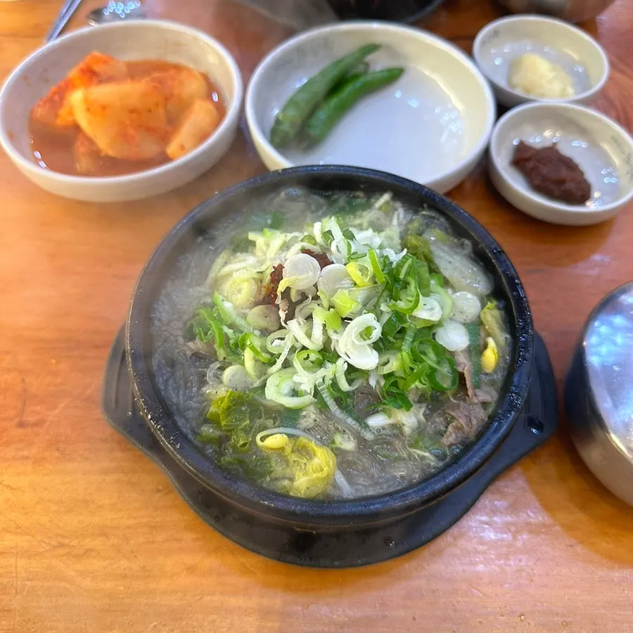 Minced garlic served with haejangguk