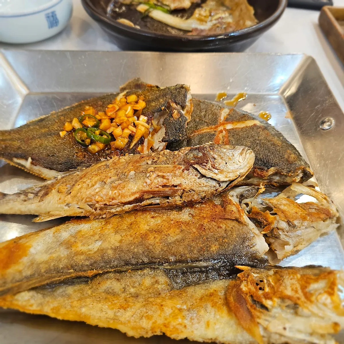 성사동 민쿡앞바당 제철생선구이 한상