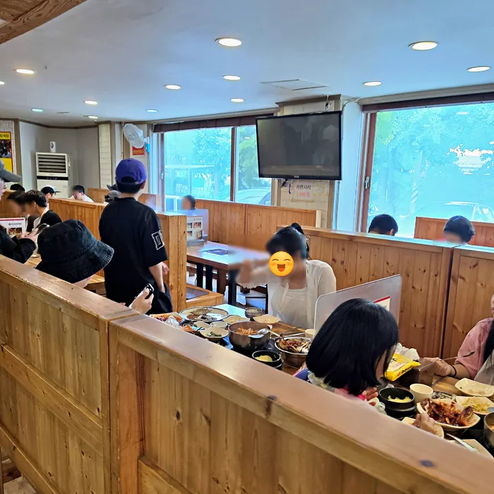 바로 채워준 게장 리필 접시